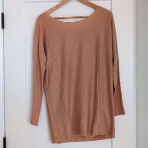 Vince boat neck open back sweater, Sz M, Camel